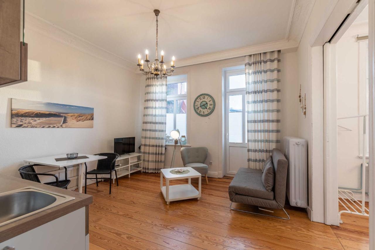 Haus Kapitaens Villa, Backkajuete Κουξχάφεν Εξωτερικό φωτογραφία